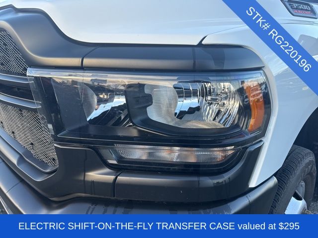 2024 Ram 3500 Tradesman photo 4