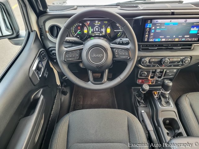 2025 JEEP WRANGLER - Image 11