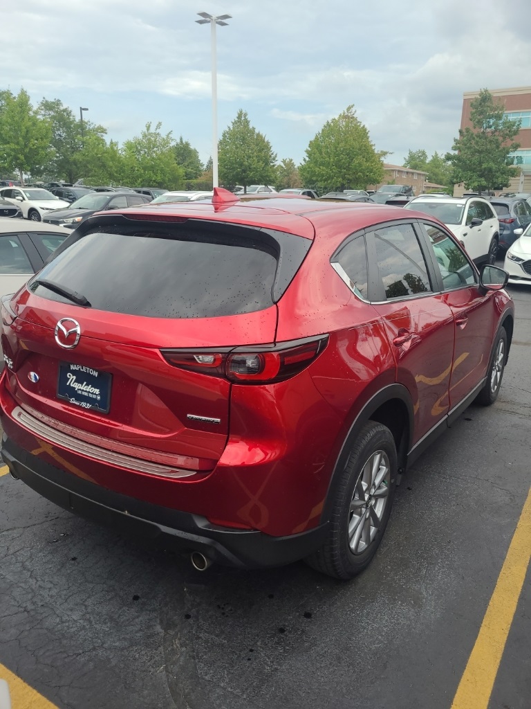 2023 Mazda CX-5 2.5 S Preferred photo 3