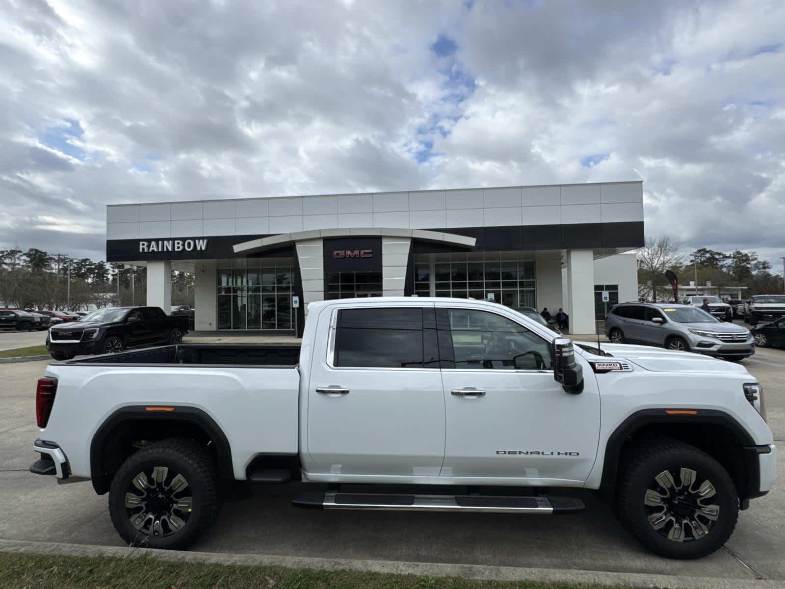 2026 GMC Sierra 2500HD Denali's photo