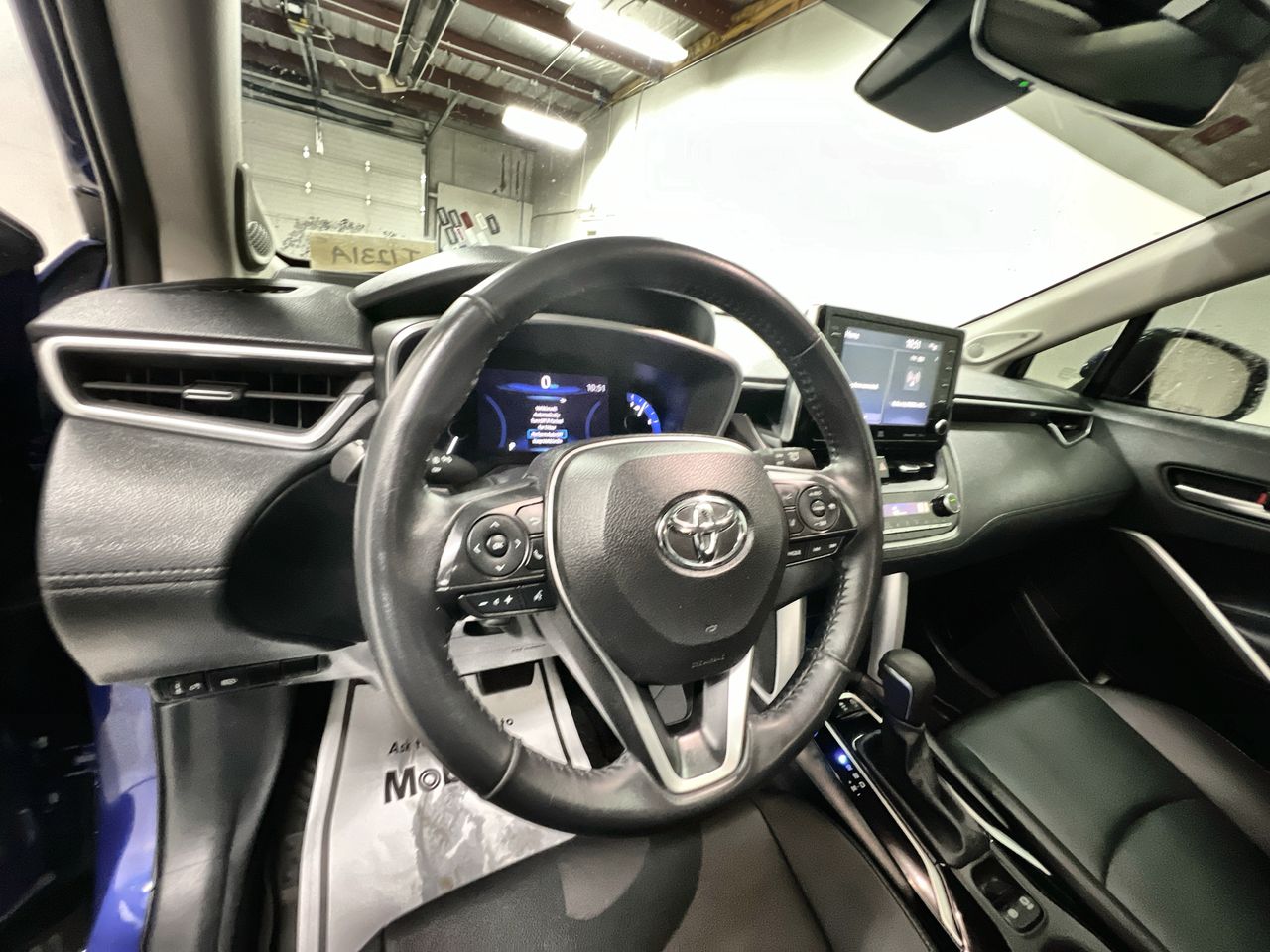 Used 2022 Toyota Corolla Cross XLE with VIN 7MUDAABG1NV009816 for sale in Rhinelander, WI