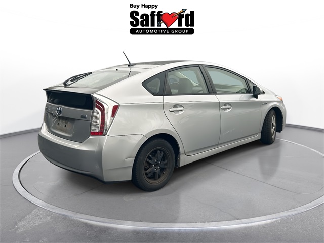 2013 Toyota Prius Four photo 7
