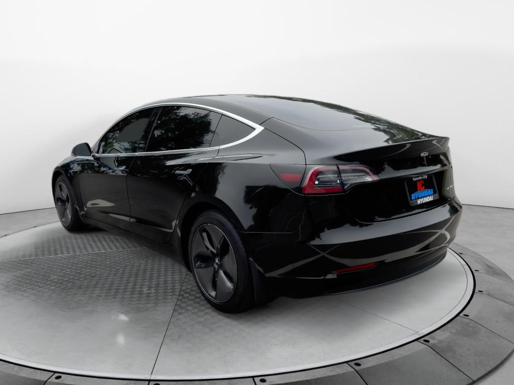 2018 Tesla Model 3 Long Range photo 3