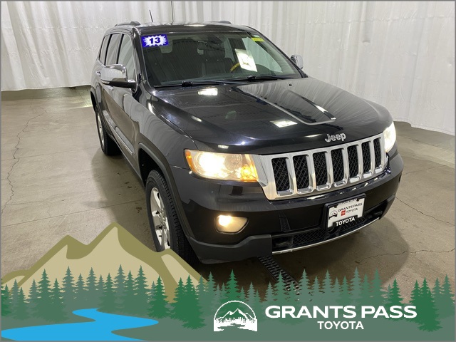 2013 Jeep Grand Cherokee Overland's photo