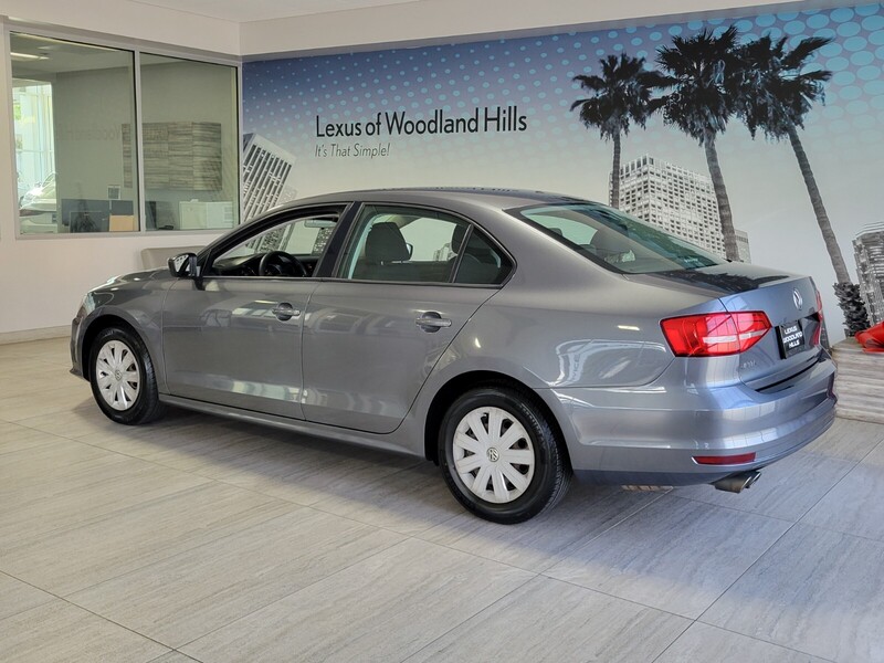 2015 Volkswagen Jetta 2.0 S photo 3