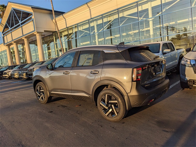 2026 Nissan Kicks SV photo 2