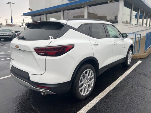 2023 Chevrolet Blazer 3LT photo 3