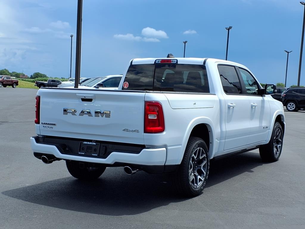 2025 Ram 1500 Laramie photo 10