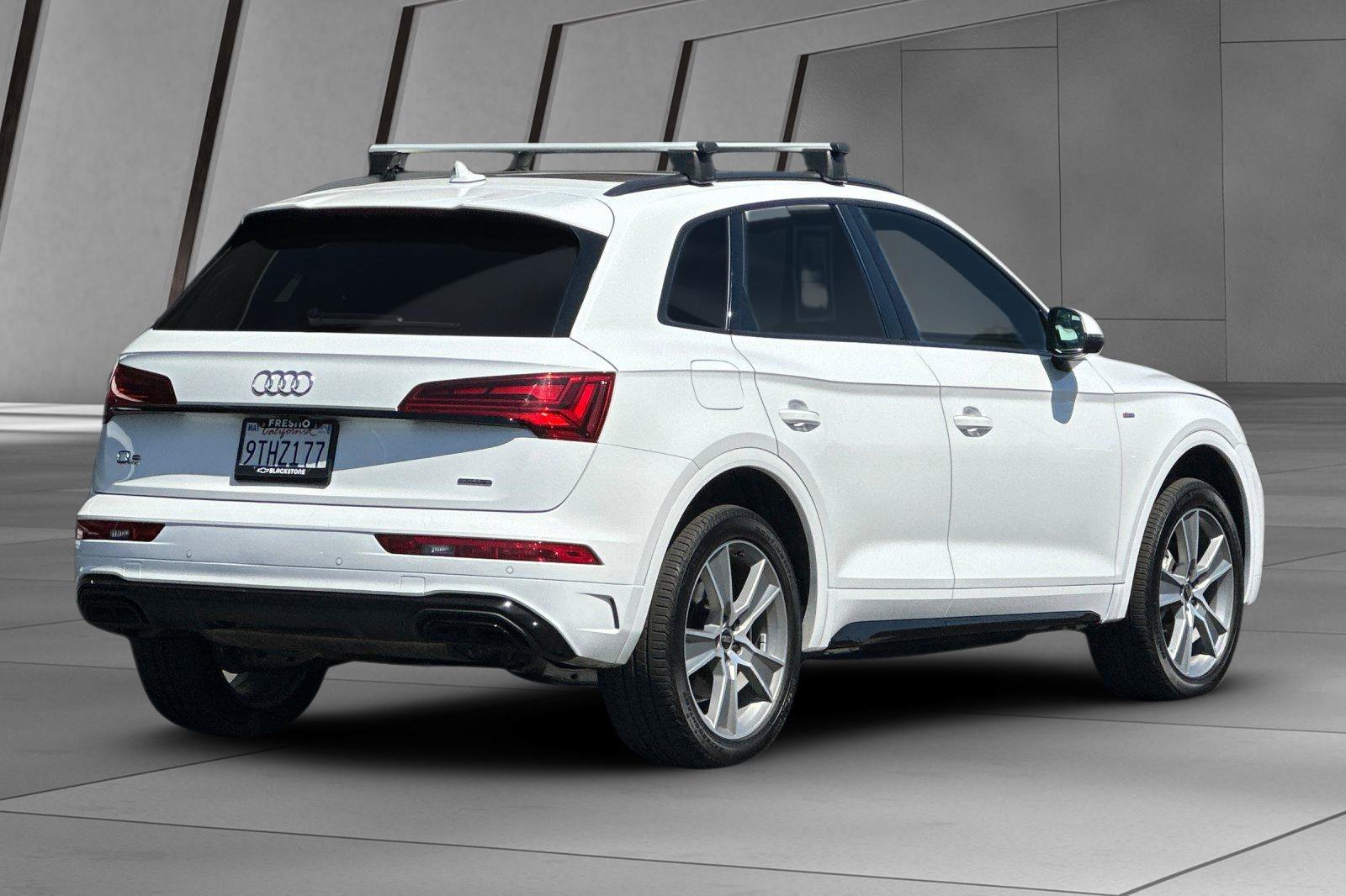 2025 Audi Q5 S line Premium photo 3