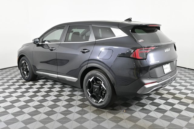 2026 Kia Sportage EX photo 3