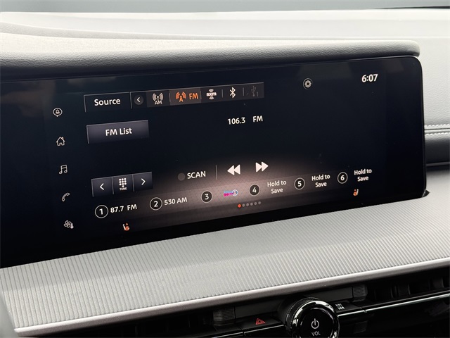 2025 Nissan Murano SV photo 16
