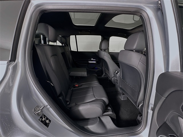 2026 Mercedes Benz GLB 250 photo 26