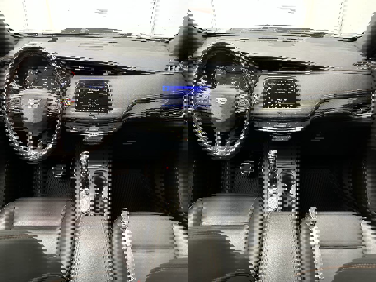 2019 Cadillac XT4 Sport photo 4