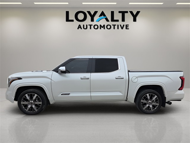 2022 Toyota Tundra CapStone photo 2