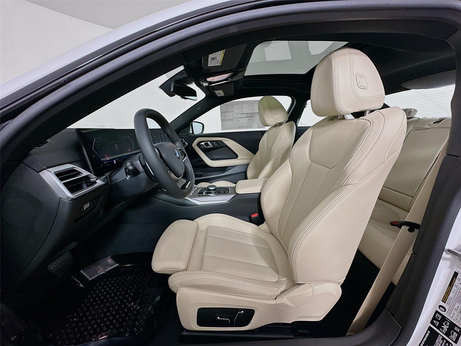 2025 Bmw 230i xDrive photo 21