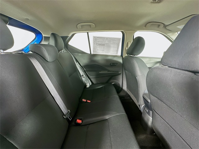 2025 Nissan Kicks Play S photo 22