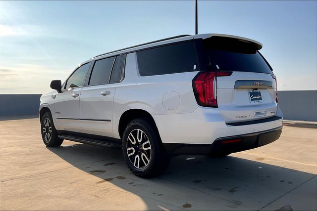 2023 Gmc Yukon XL AT4 photo 4