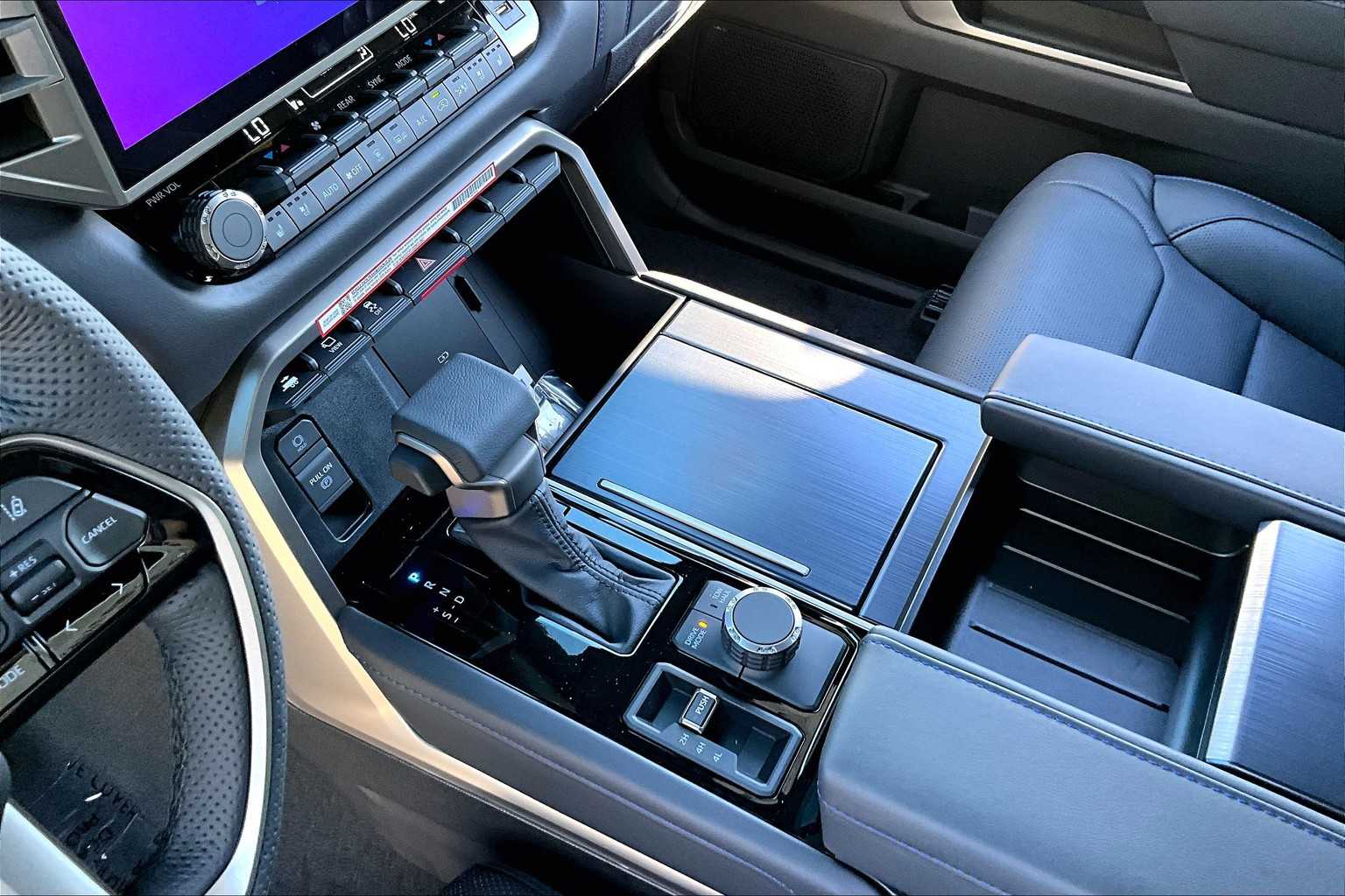 2026 Toyota Sequoia Platinum photo 5