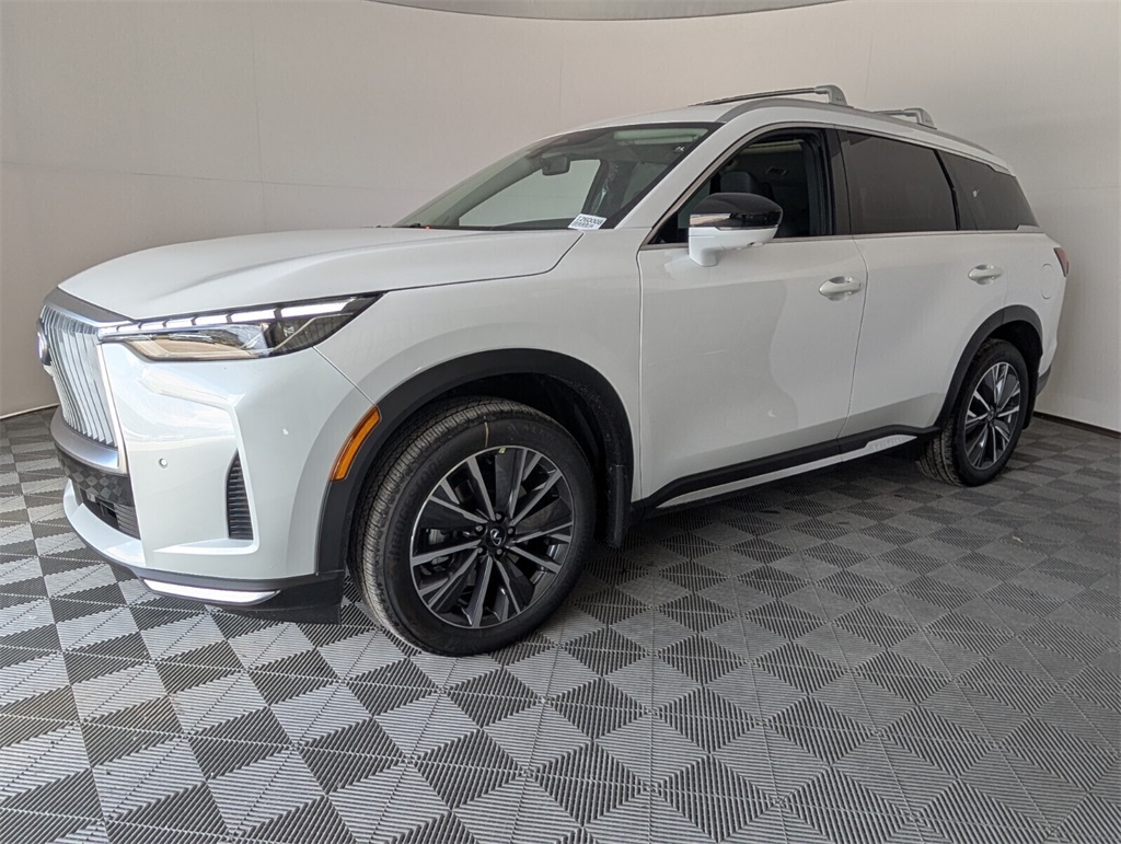 2026 Infiniti QX60 Luxe photo 4