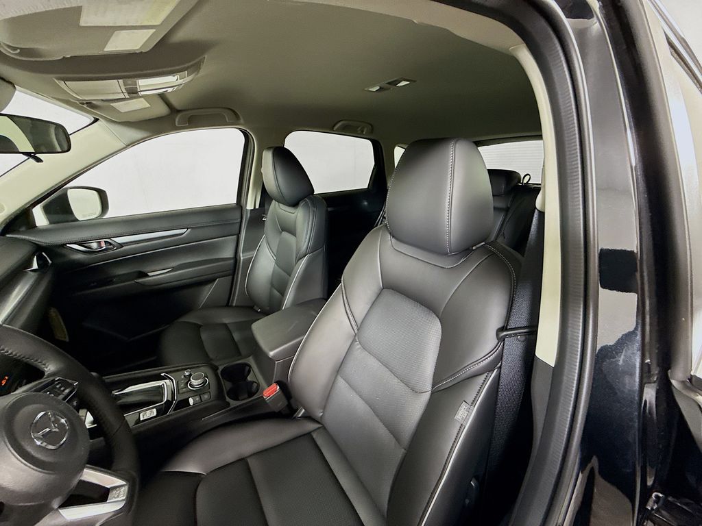 2025 Mazda CX-5 2.5 Select photo 20