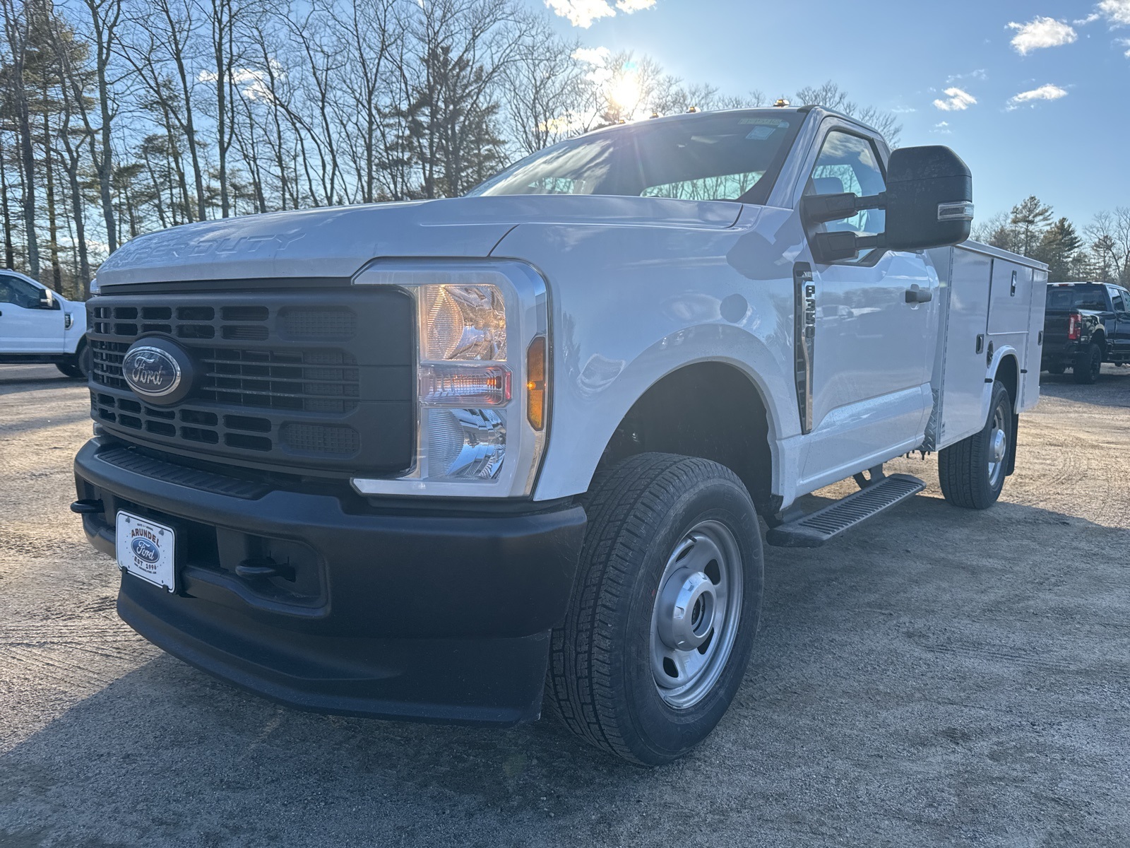 2025 Ford F-350 XL photo 3