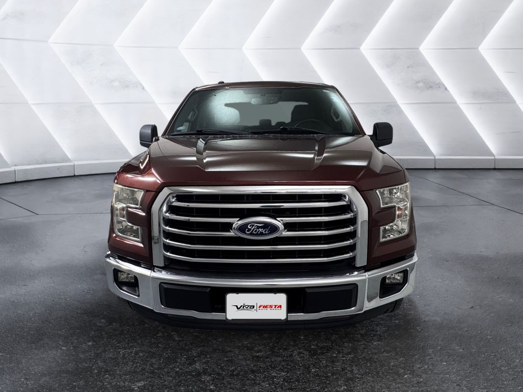 2016 Ford F-150 XLT photo 2
