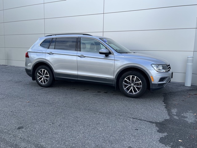 2020 Volkswagen Tiguan SE photo 23