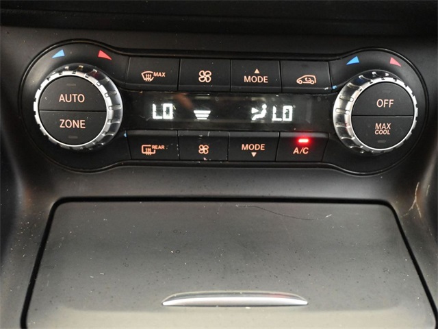 2015 Mercedes Benz CLA 250 4MATIC photo 3
