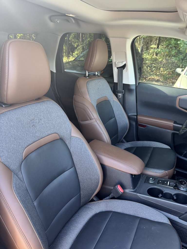 2023 Ford Bronco Sport Outer Banks photo 6