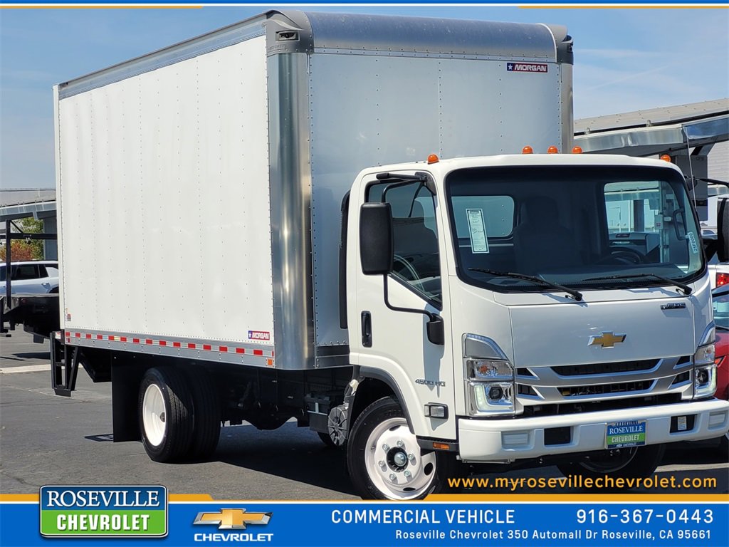 2025 Chevrolet Low Cab Forward Base's photo
