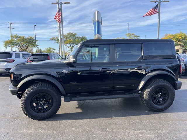 2024 Ford Bronco Wildtrak photo 2