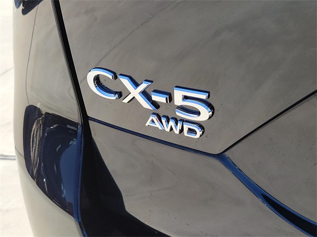 2025 Mazda CX-5 2.5 S Preferred photo 5