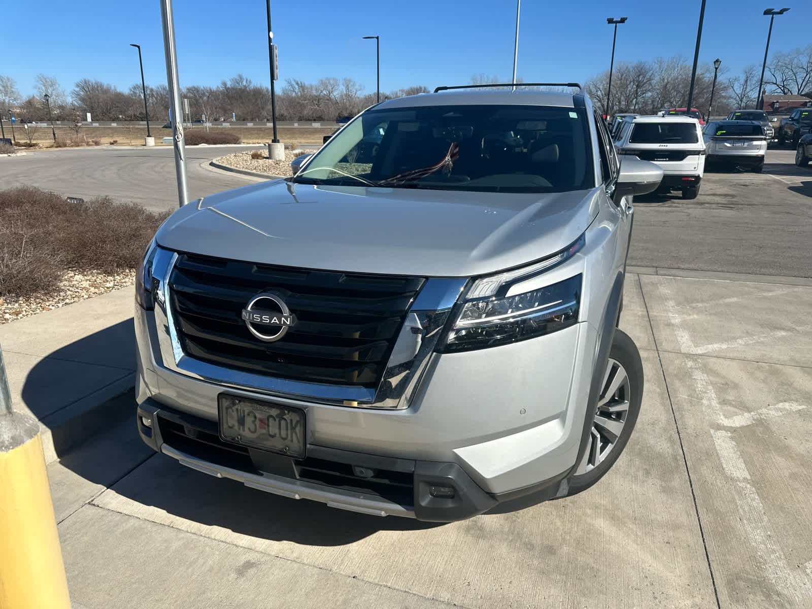 Used 2023 Nissan Pathfinder SL with VIN 5N1DR3CC4PC216775 for sale in Kansas City