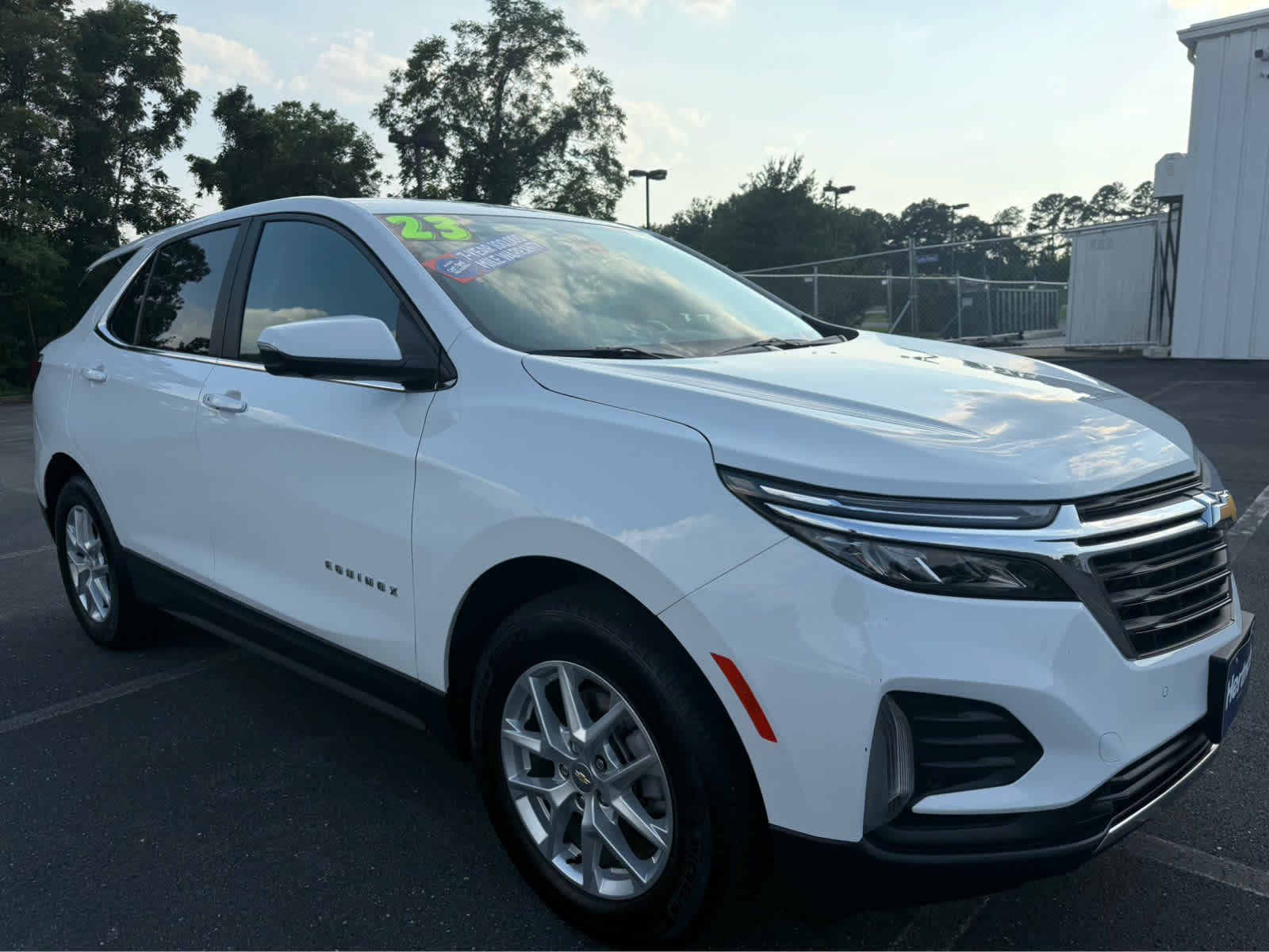 2023 Chevrolet Equinox LT photo 7