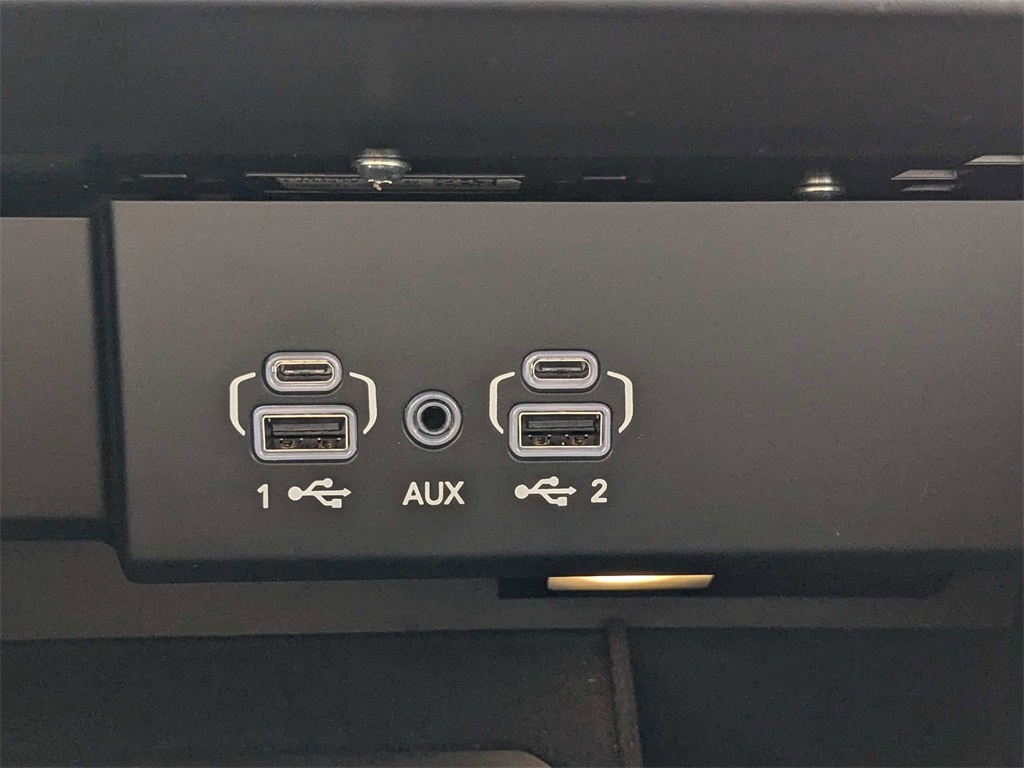 2024 Jeep Wagoneer Base photo 33