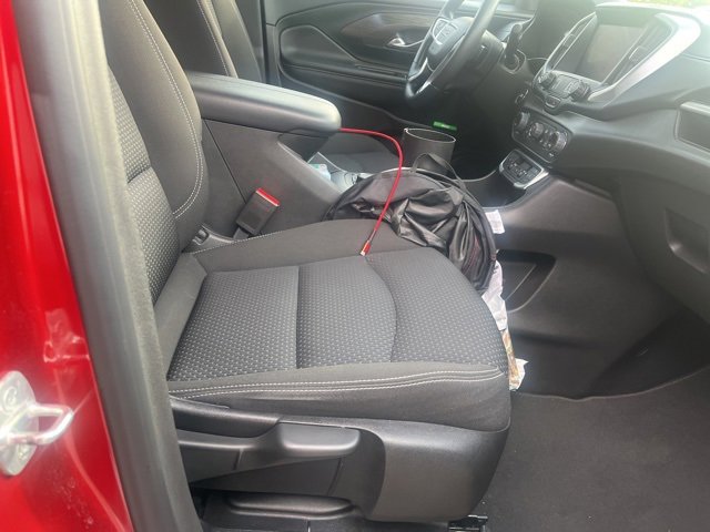 2022 Gmc Terrain SLE photo 4