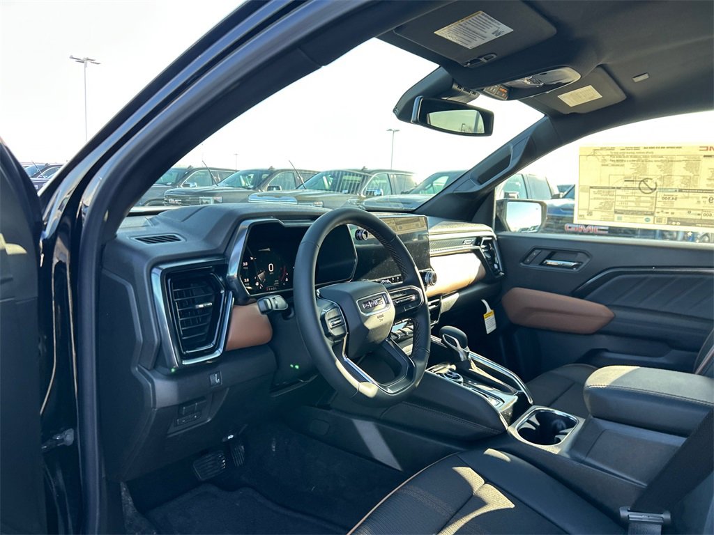 2026 GMC CANYON - Image 17