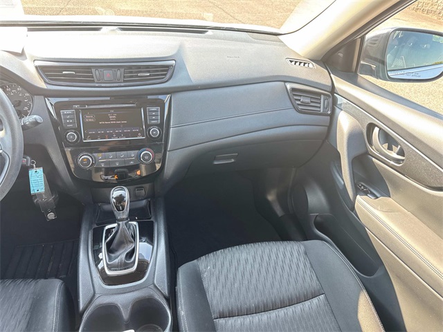 2019 Nissan Rogue S photo 13