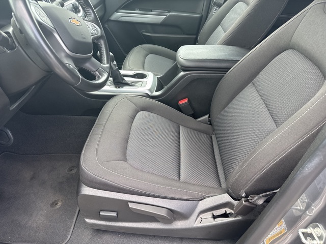 2022 Chevrolet Colorado LT photo 9