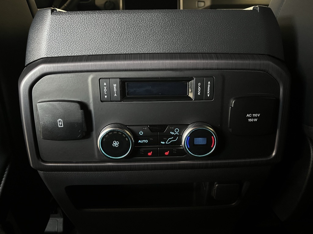 2024 Ford Expedition Platinum photo 15