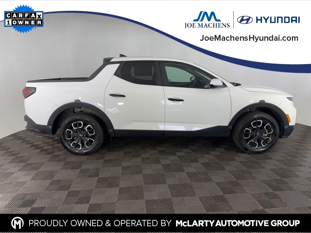 2024 Hyundai Santa Cruz SE photo 3