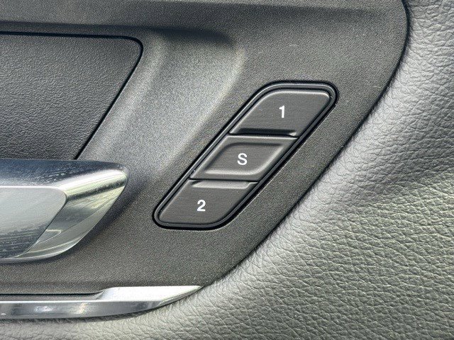2026 Ram 1500 Laramie photo 9