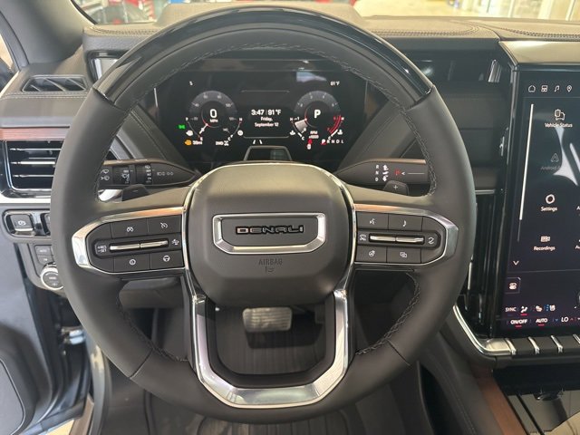 2026 Gmc Yukon Denali photo 2