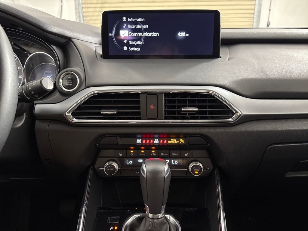 2021 Mazda CX-9 Touring photo 12