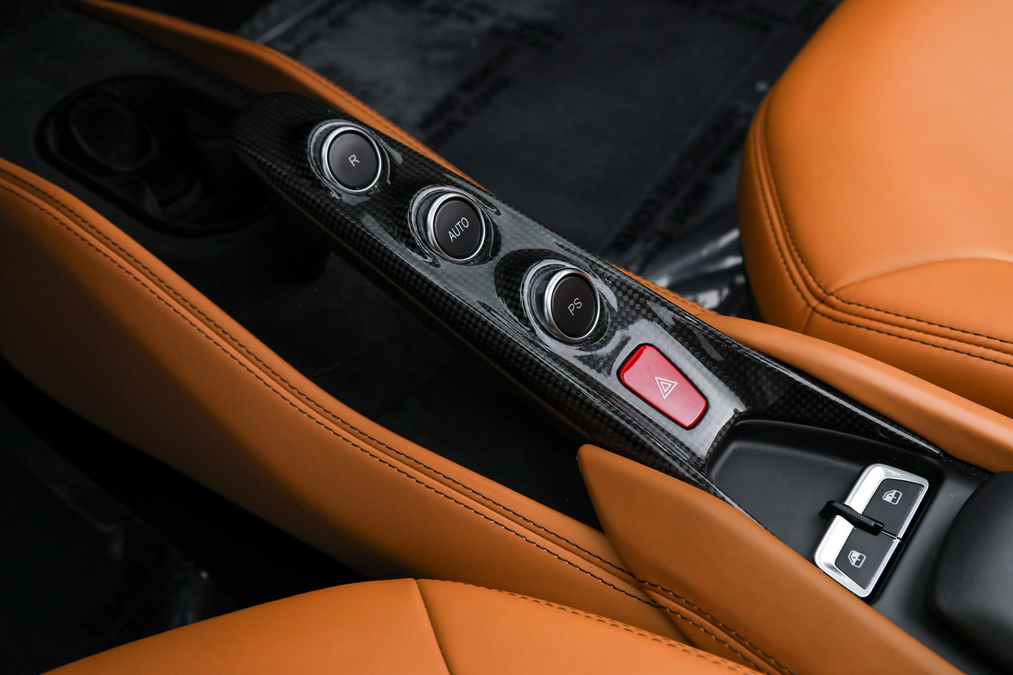 2022 Ferrari F8 Spider photo 42