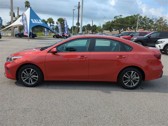 2023 Kia Forte LXS photo 6