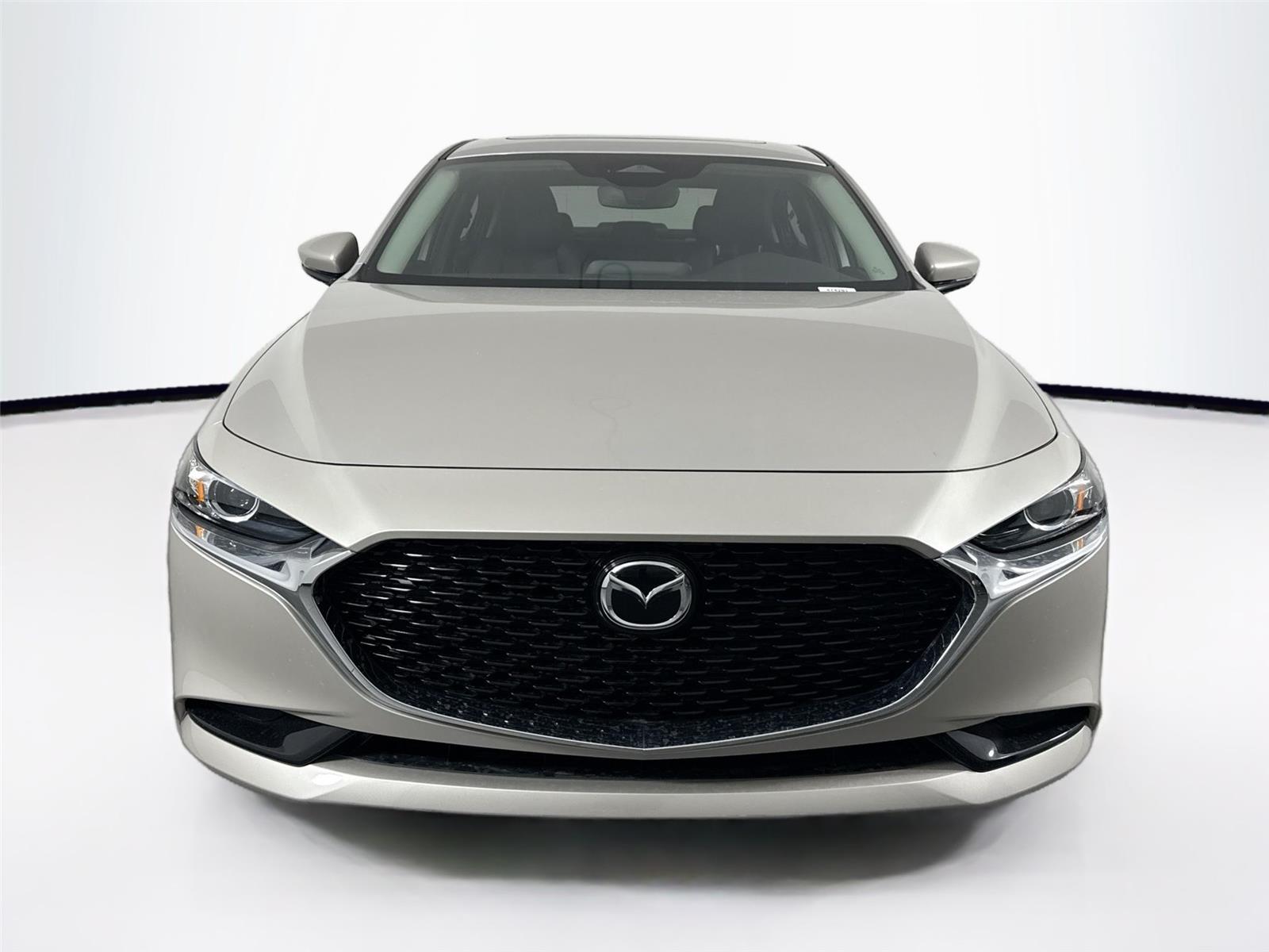 2025 Mazda Mazda3 2.5 s Preferred photo 3