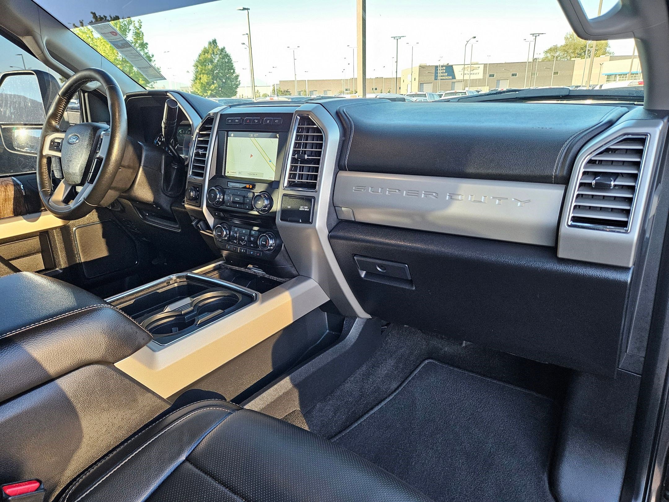 2017 Ford F-350 Lariat photo 29