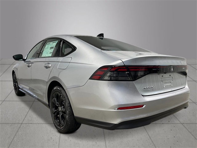 2025 Honda Accord SE photo 3