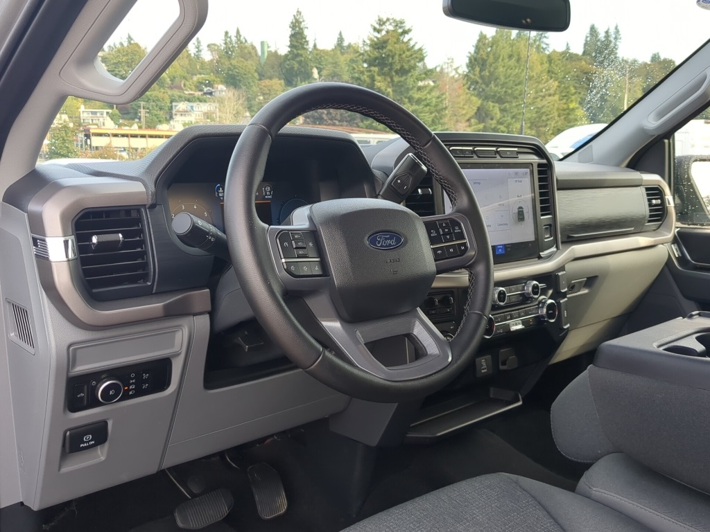 2024 Ford F-150 XLT photo 7